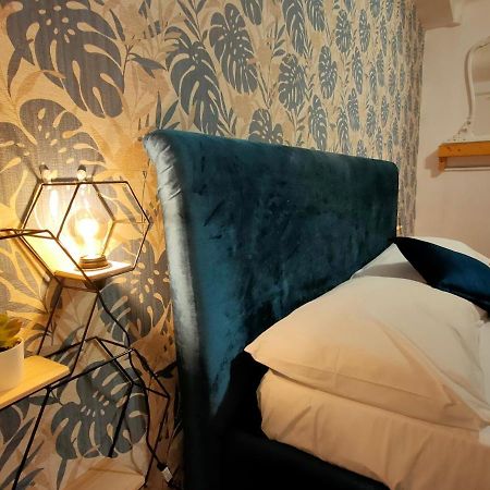 Green Suite Bari Bagian luar foto